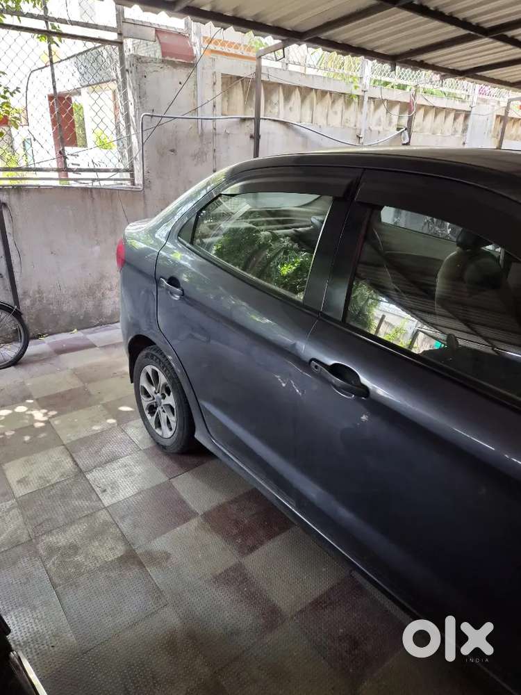 Ford Aspire Blu 2017