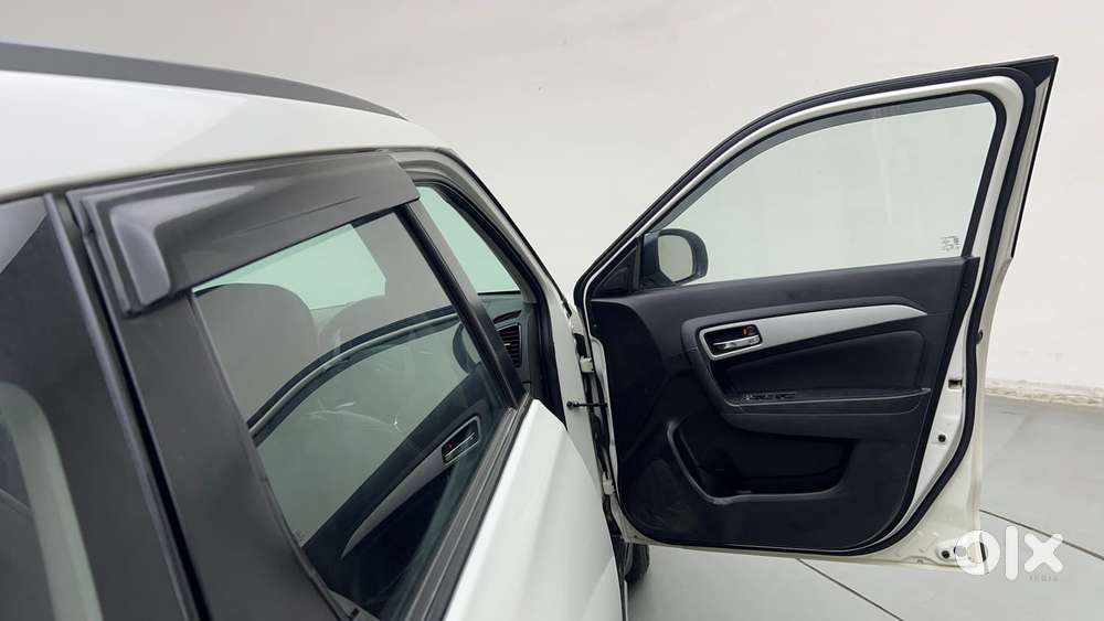 Maruti Suzuki Vitara Brezza 1.5 Zxi Plus At, 2021, Petrol
