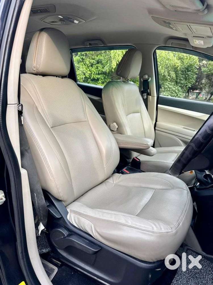 Mahindra Marazzo M6, 2020, Diesel