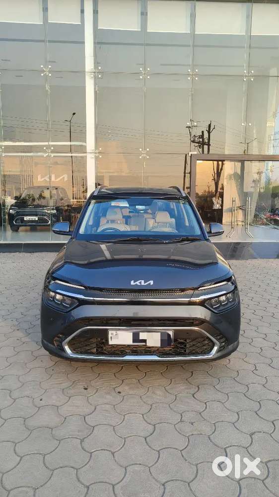 Kia Carens Luxury Plus 1.5 Turbo Petrol Demo Vehicle