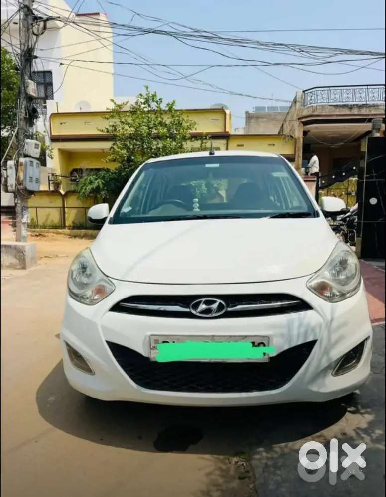 Hyundai I10 Sportz 2012 Petrol Manual