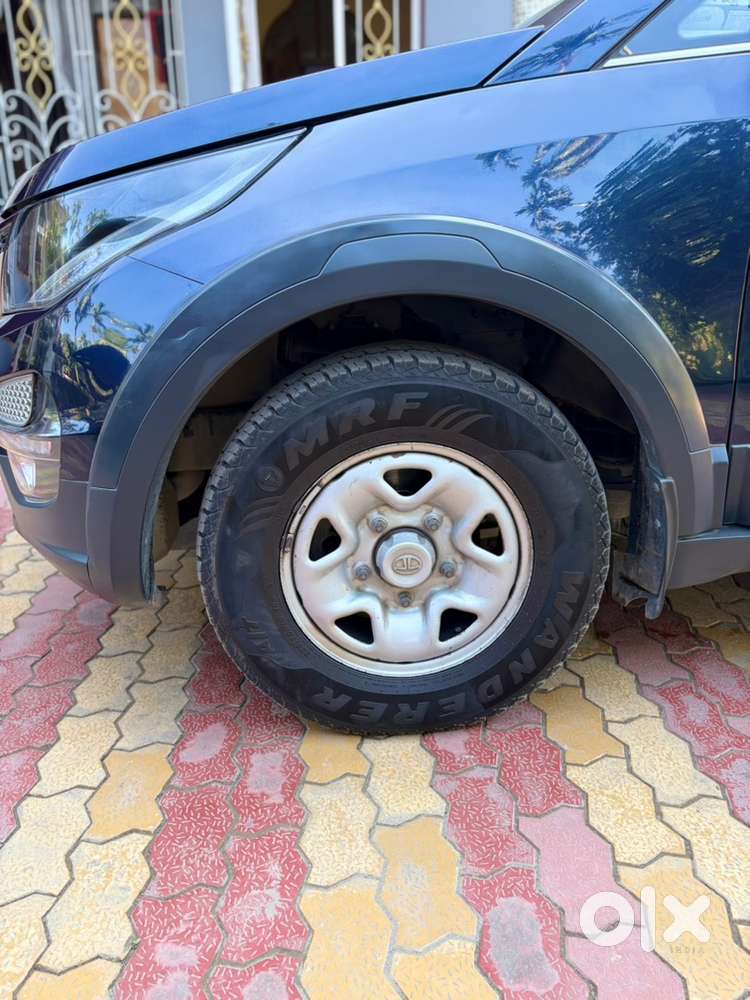 Urgent Sell- Tata Hexa Diesel Manual 2019