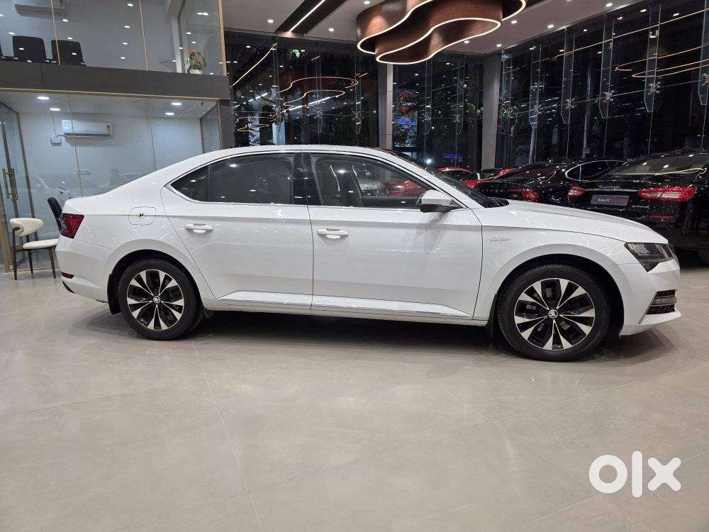 Skoda Superb 2.0 L&k Tsi At, 2020, Petrol