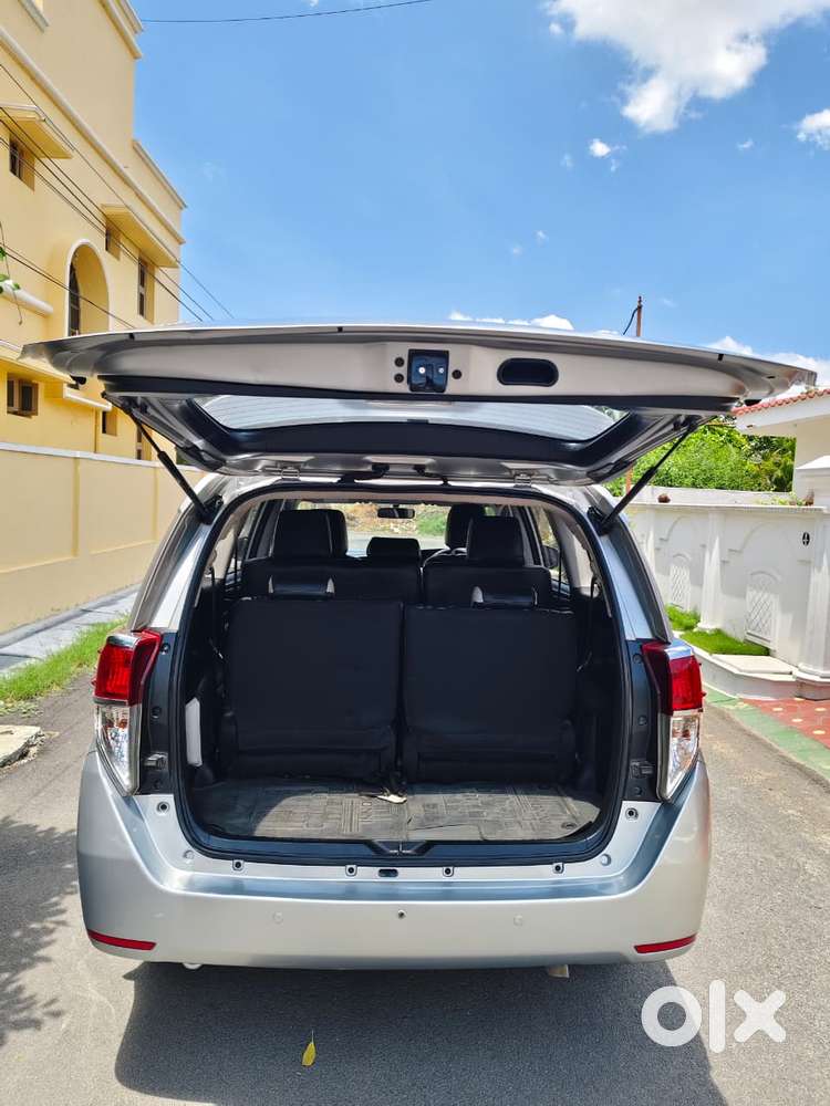 Toyota Innova Crysta 2.4 G Mt, 2017, Diesel