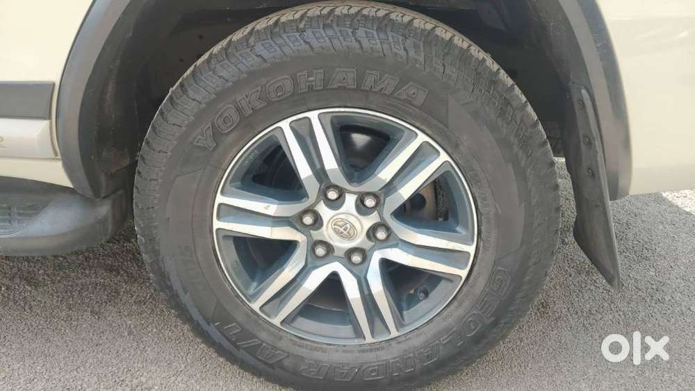 Tata Nexon Pure (s) 1.2 Petrol 6amt, 2024, Petrol