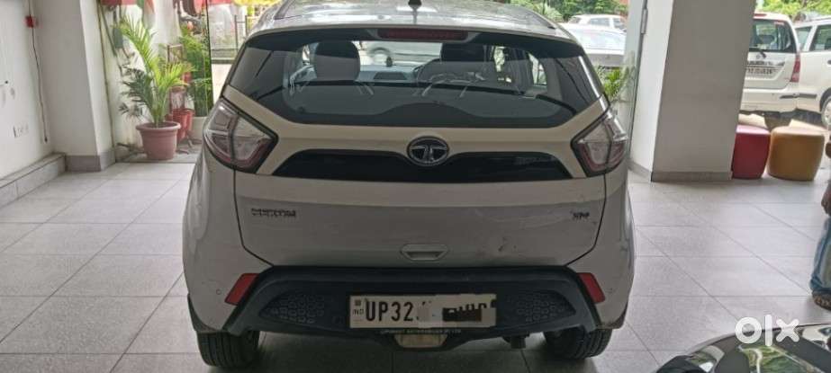 Tata Nexon 1.5 Revotorq Xm (s), 2018, Diesel
