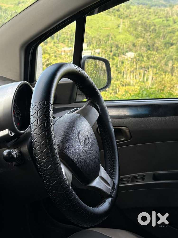 Chevrolet Beat Lt Petrol 2011