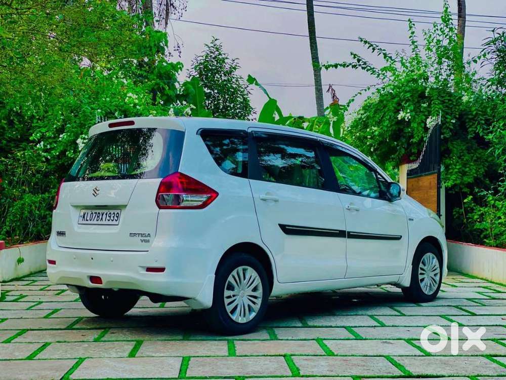 Maruti Suzuki Ertiga Shvs Vdi, 2013, Diesel