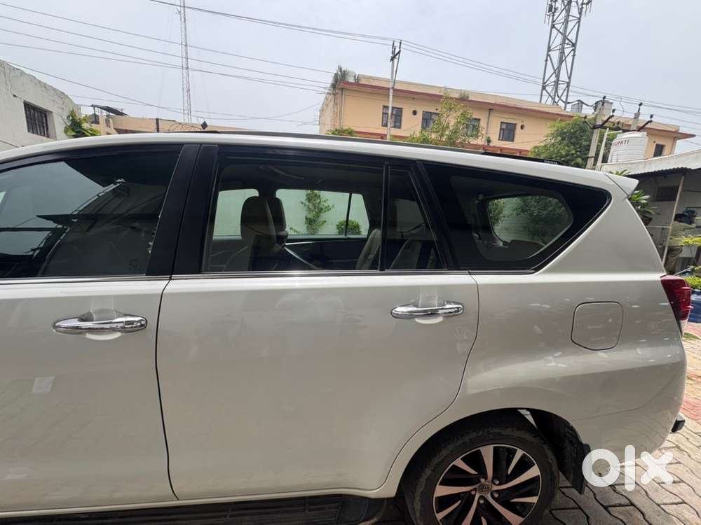 Toyota Innova Crysta 2022 Diesel Automatic