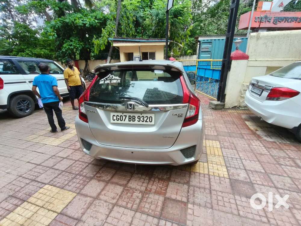Honda Jazz 2016 Petrol Manual Top Model 1st Owner