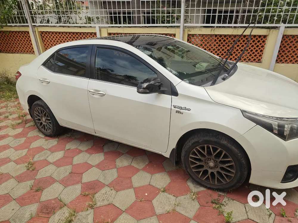 Toyota Corolla Altis 2015