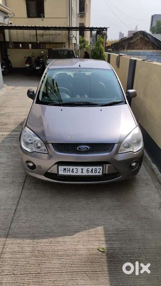 2009 Model Ford Fiesta 1.6 Exi ( Petrol + Cng )