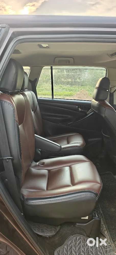 Toyota Innova Crysta Diesel 2018