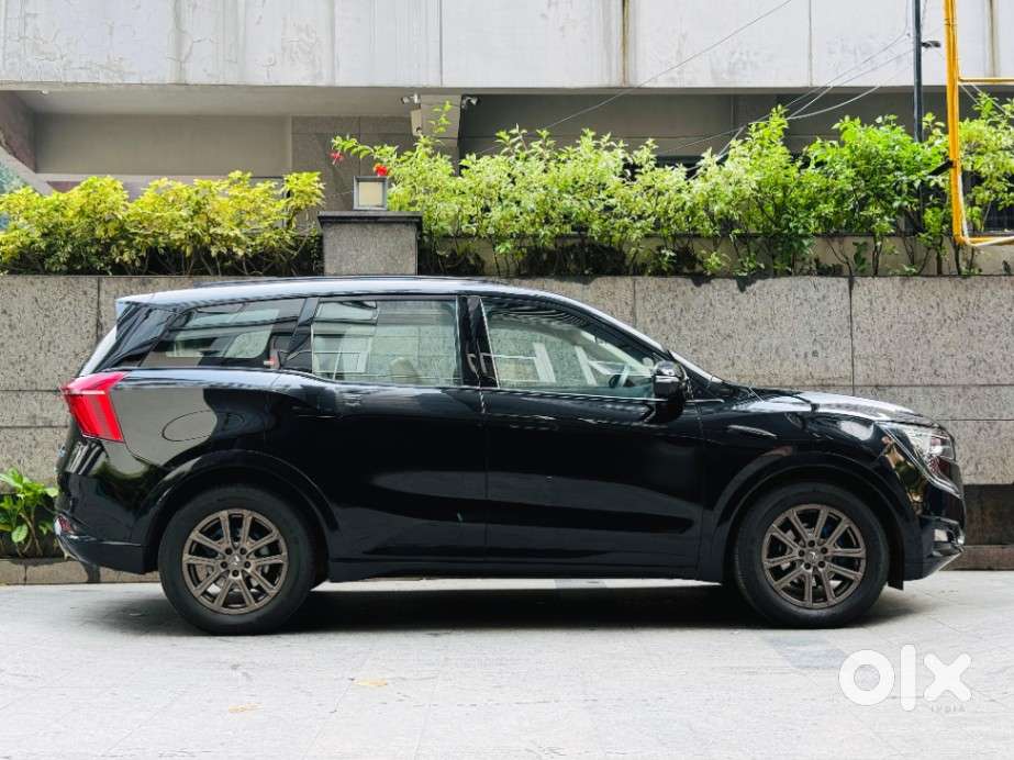 Mahindra Xuv700 2.0 Ax 7 Petrol At Luxury Pack Str, 2022, Petrol