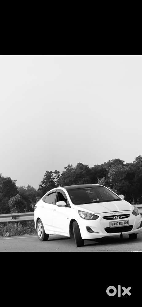 Hyundai Verna Petrol 2012