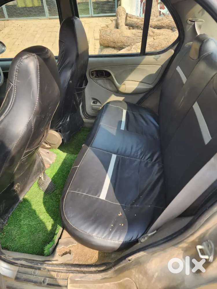 Tata Indigo Cs Cng & Hybrids 68000 Km Driven