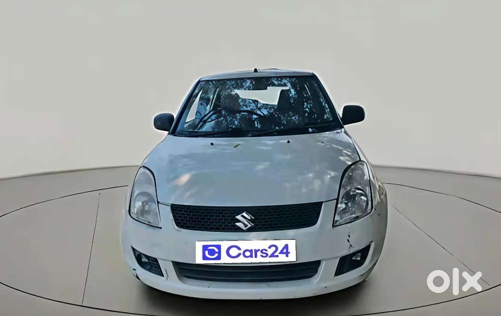 Maruti Suzuki Swift Lxi 2011