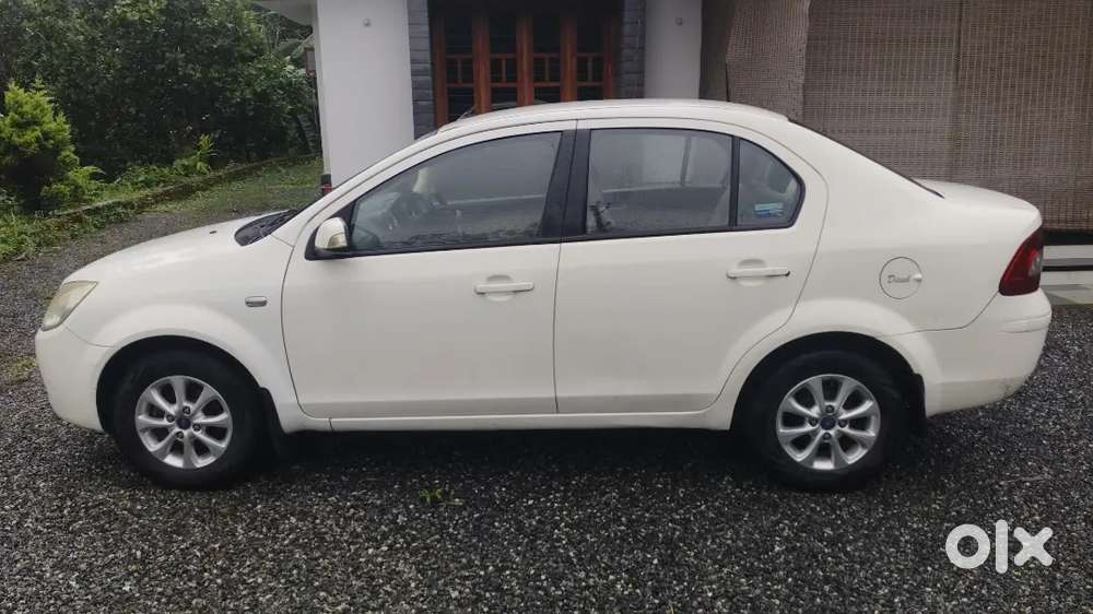 Ford Fiesta Classic 2015 Diesel 147000 Km Driven