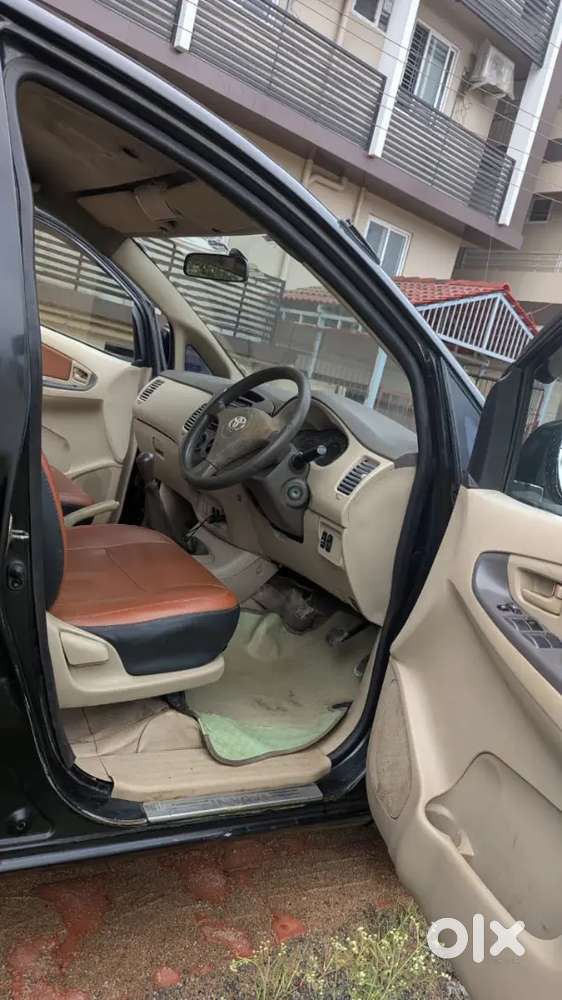Toyota Innova 2006 Diesel Well Maintained
