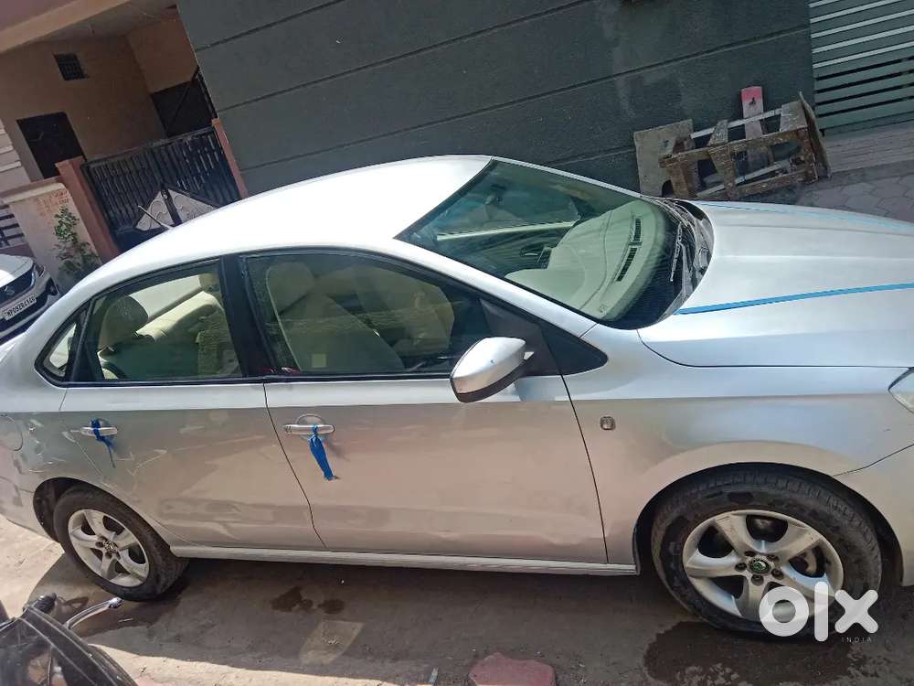 Gadi Ekadam Original Condition Mein Hai