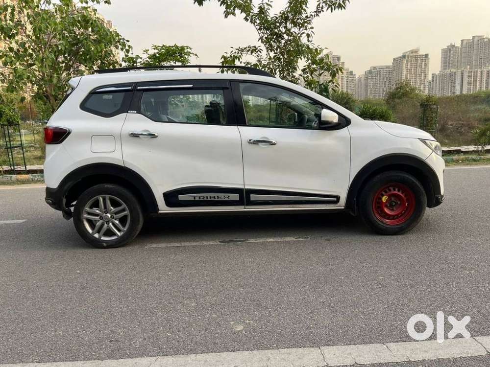 Renault Triber Rxz Easy-r Amt, 2021, Petrol