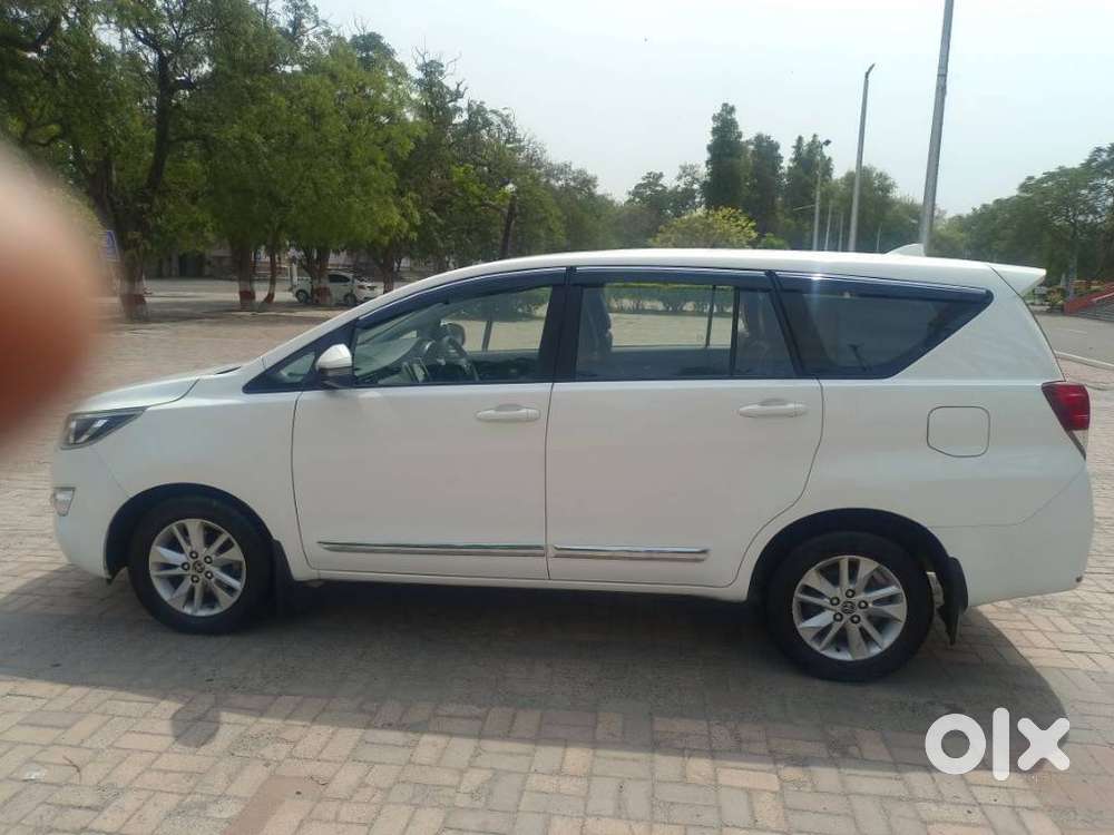 Toyota Innova Crysta 2.4 Gx Mt, 2019, Diesel