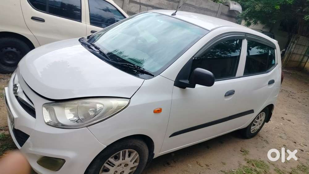 Hyundai I10 Magna O, 2015, Petrol