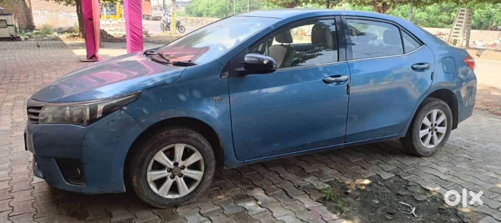 Toyota Corolla Altis G At, 2014, Petrol