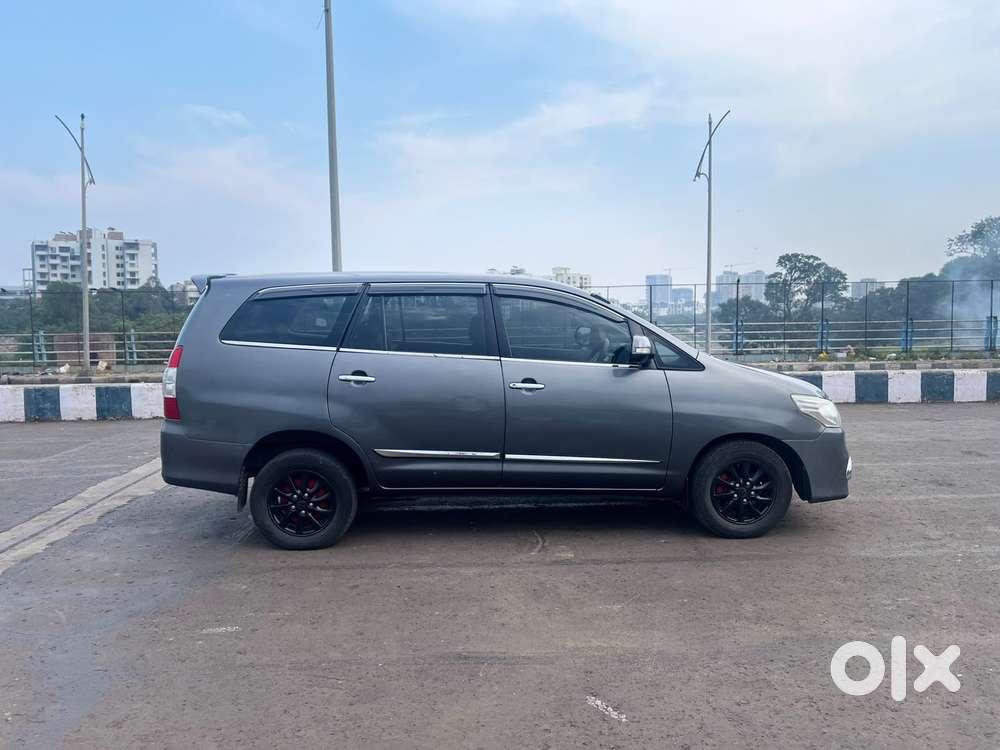 Toyota Innova 2.5 V 7 Str, 2012, Diesel