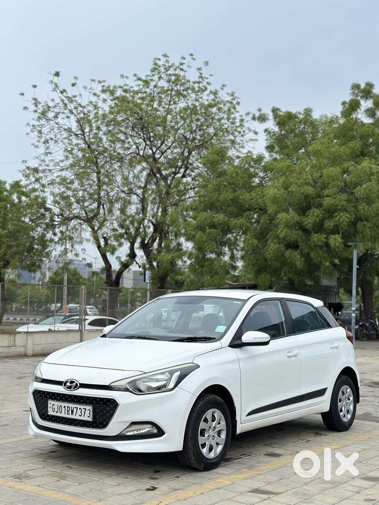 Hyundai Elite I20 [ ] 1.4 Sportz Crdi, 2016, Diesel