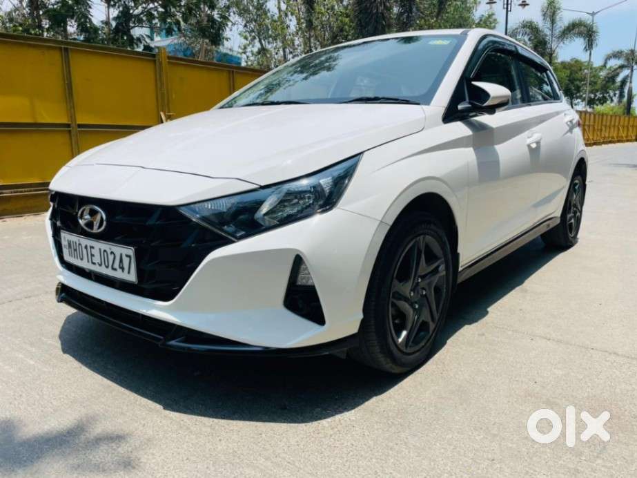 Hyundai I20 Sportz 1.2 Ivt, 2023, Petrol
