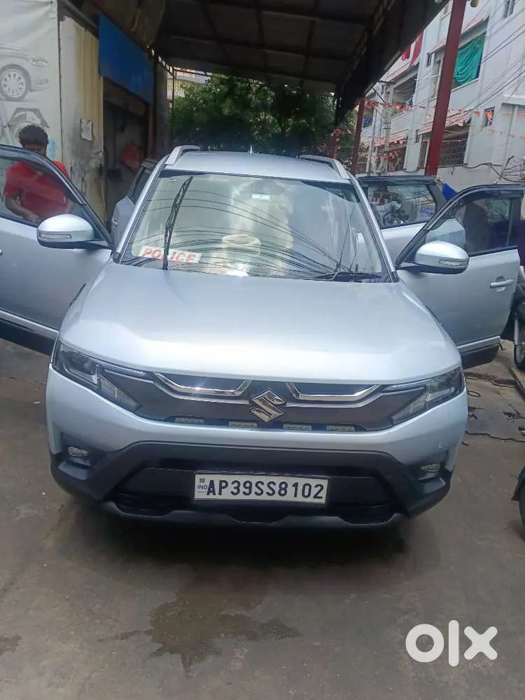 Maruti Suzuki Brezza Lxi 2023