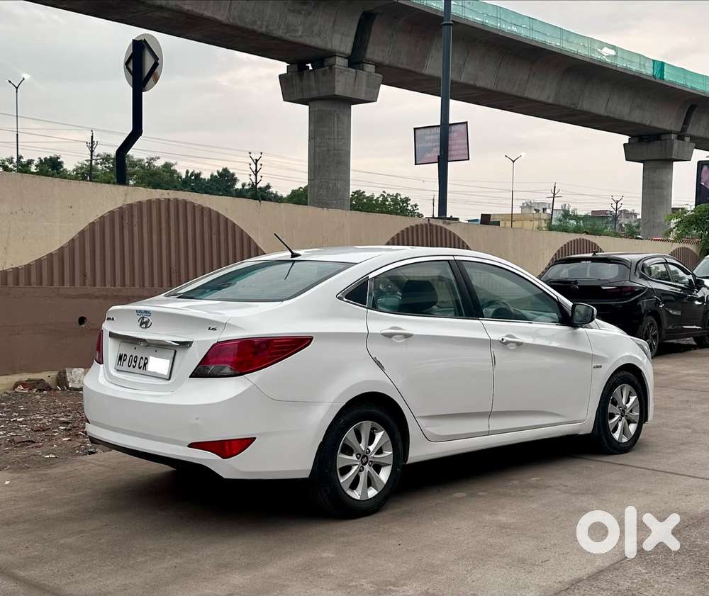 Hyundai Verna 1.6 Sx Crdi, 2015, Diesel