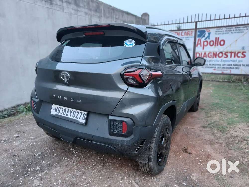 Tata Punch Accomplished 
Year December 2021