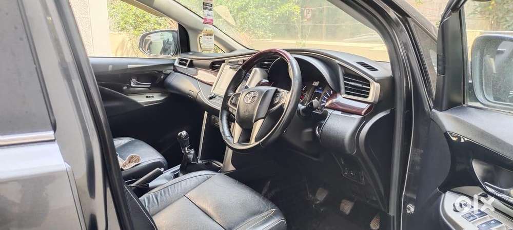 Toyota Innova Crysta