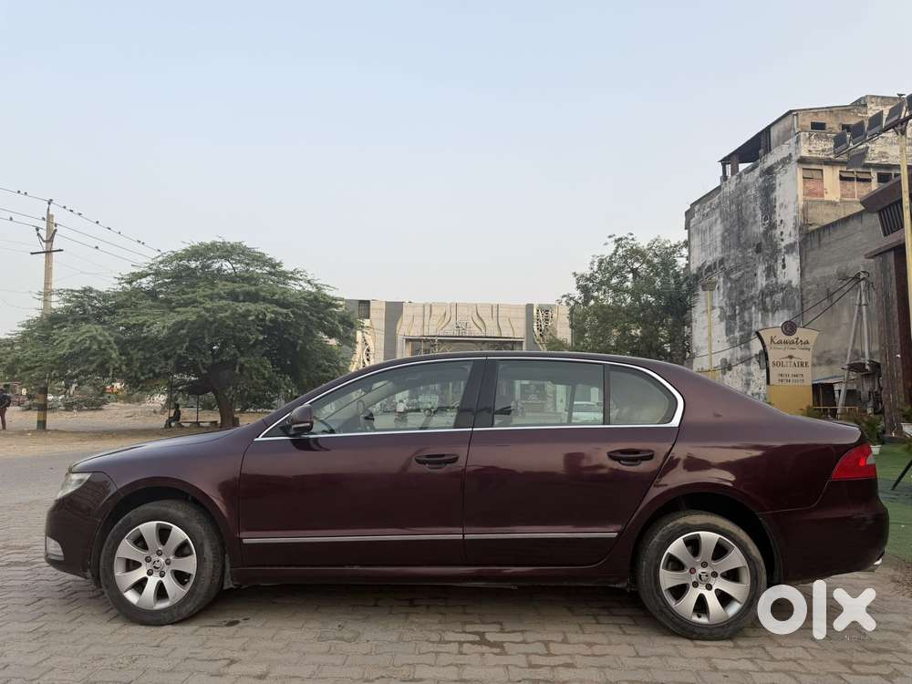 Skoda Superb 1.8 Tfsi Mt, 2012, Petrol