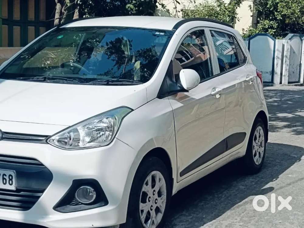 First Owner New Shape Hyundai Grand I10 Sports Optional 1.2 Petrol