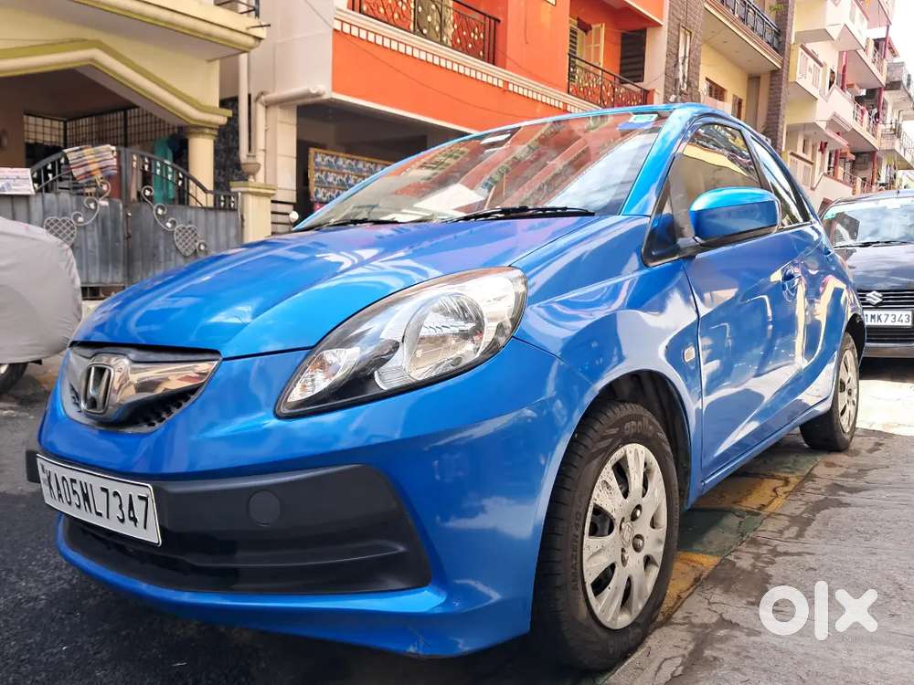 My Own Car Honda Brio Smt Fully Loaded Less Driven Petrol Ka 05 Car