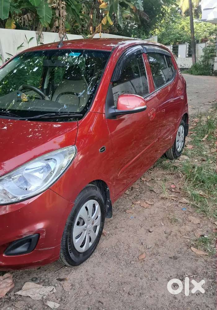 Hyundai I10 Sportz Petrol 2012