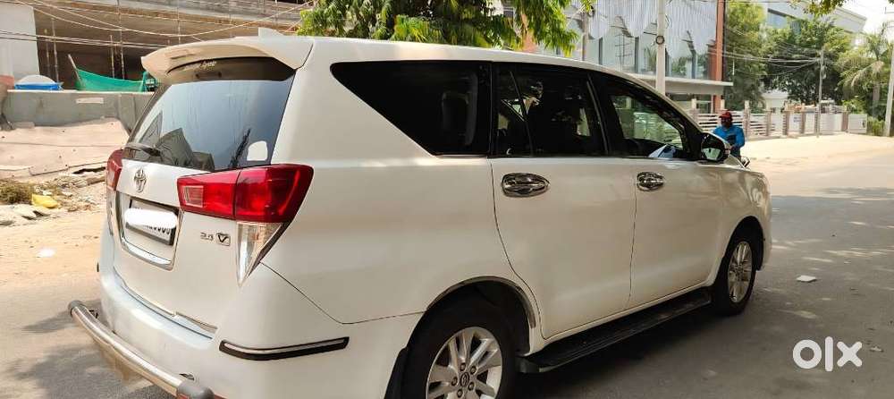 Toyota Innova Crysta 2.4 V 8 Str, 2018, Diesel