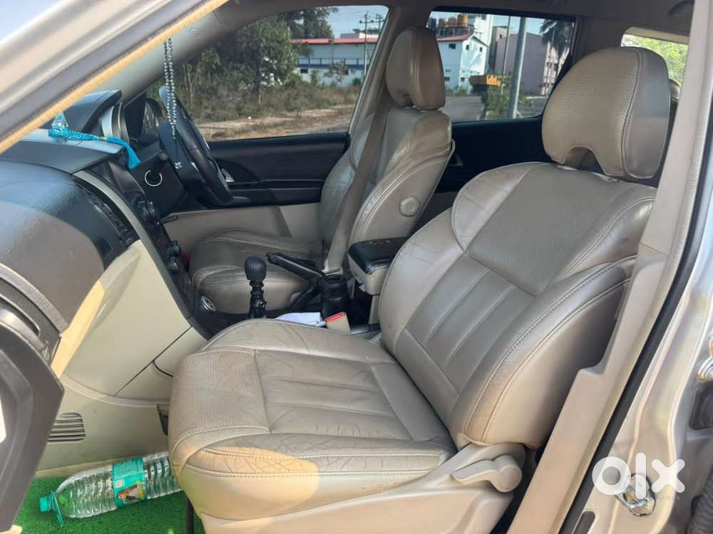 Mahindra Xuv500 2.2 W10, 2015, Diesel