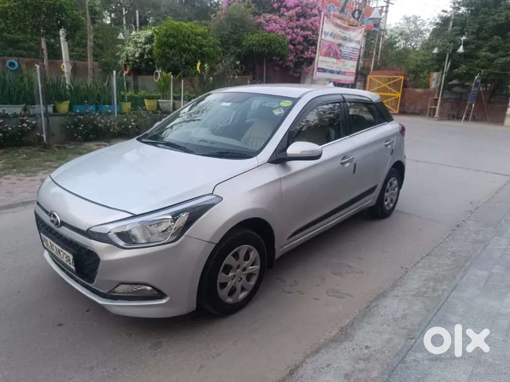 Hyundai I20 Sportz Petrol 2015