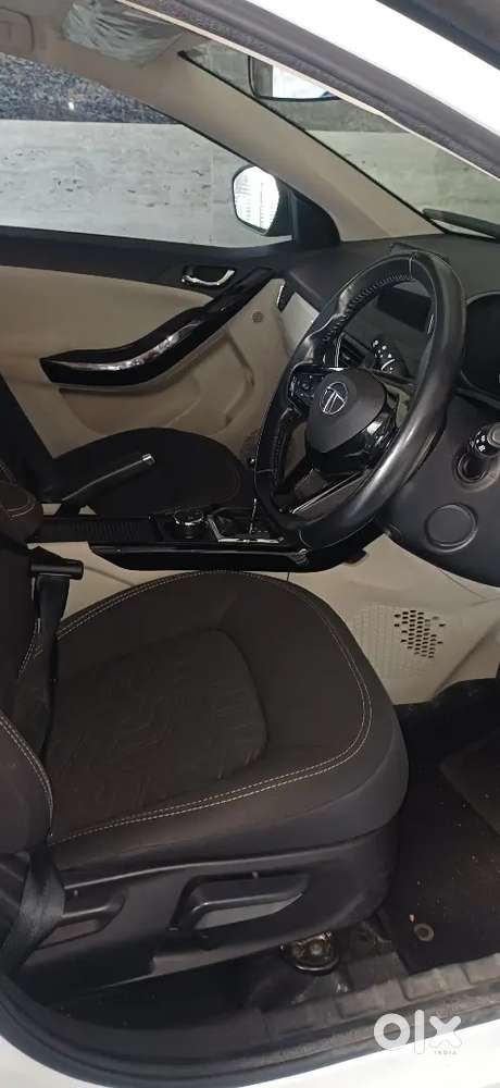 Tata Nexon 2022 Regn 2023petrol Automatic