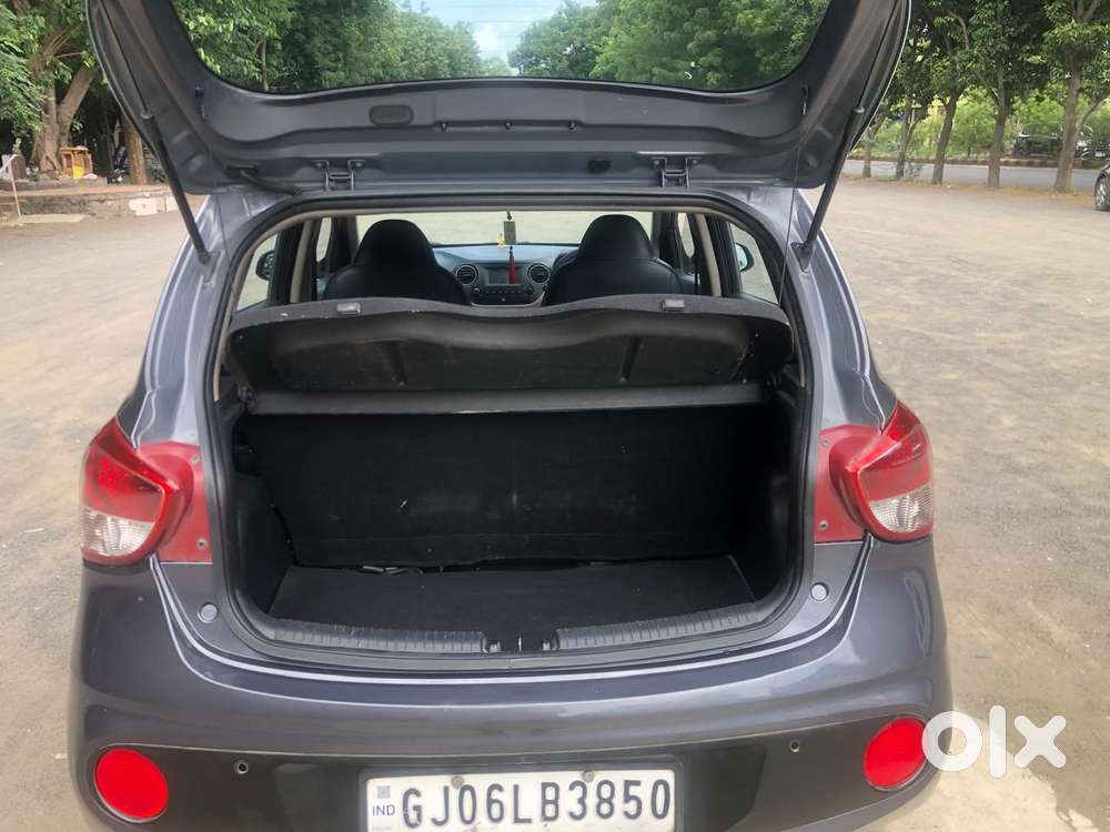 Hyundai Grand I10 Sportz, 2017, Petrol