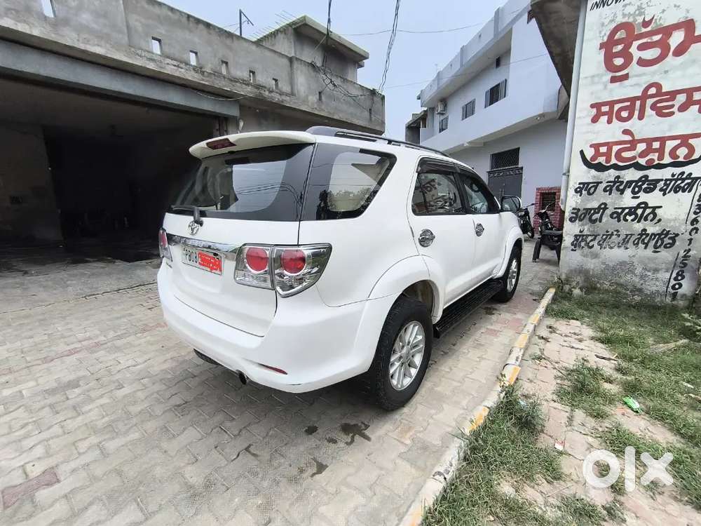 Toyota Fortuner Legender 2014