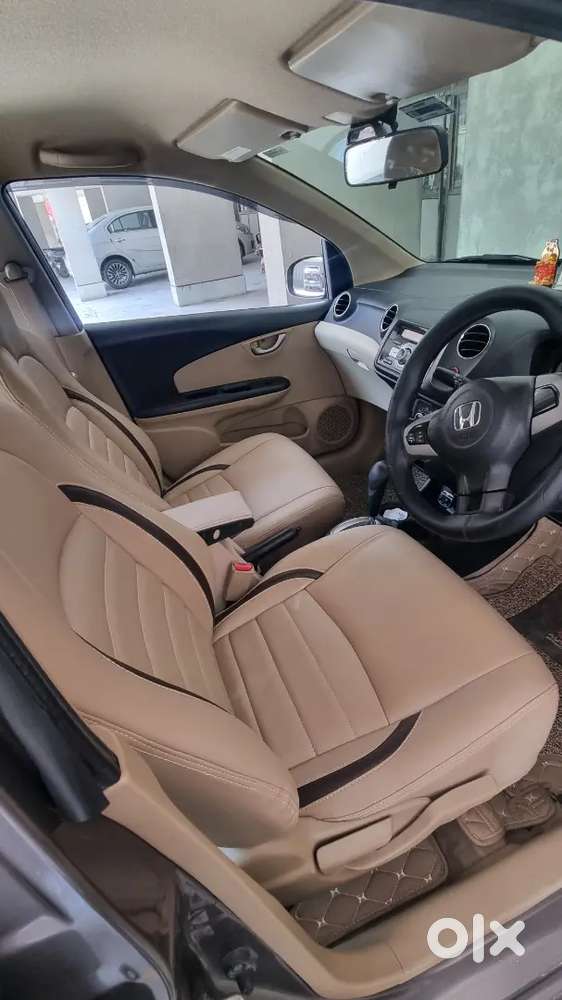 Honda Brio Vx At 2015 Petrol Well Maintained