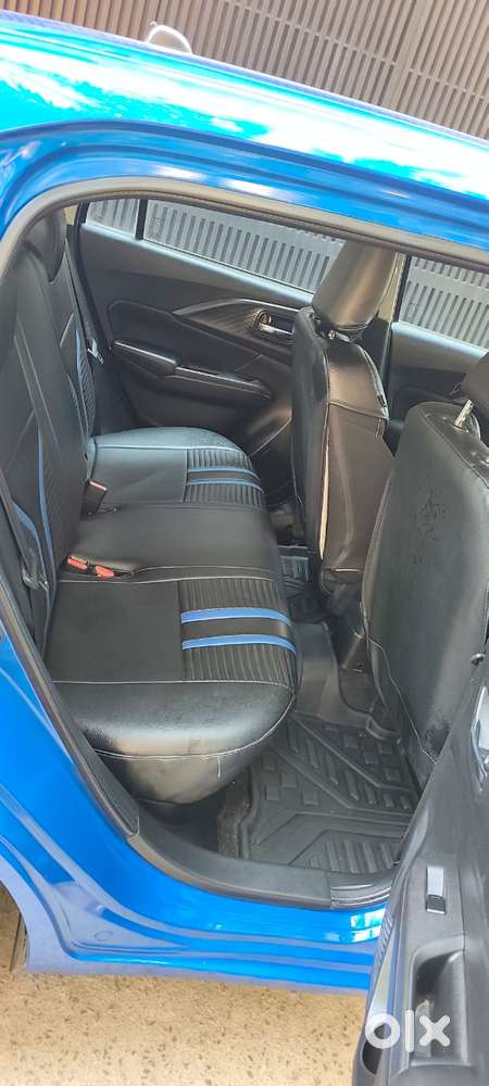 Maruti Suzuki Swift Vxi Optional, 2025, Petrol