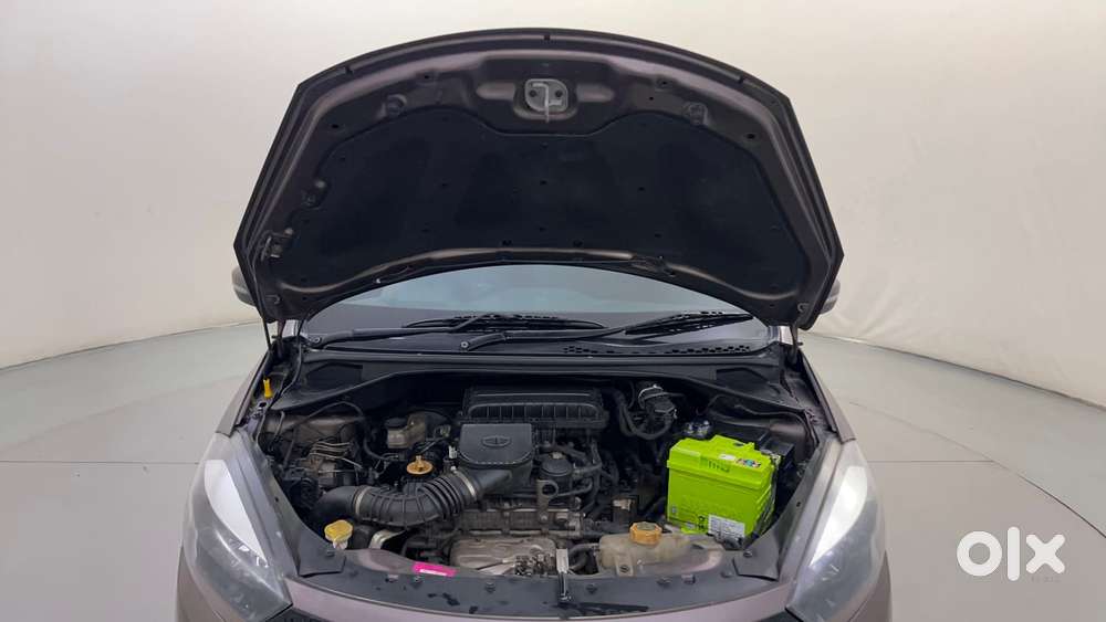 Tata Tigor Xza, 2018, Petrol