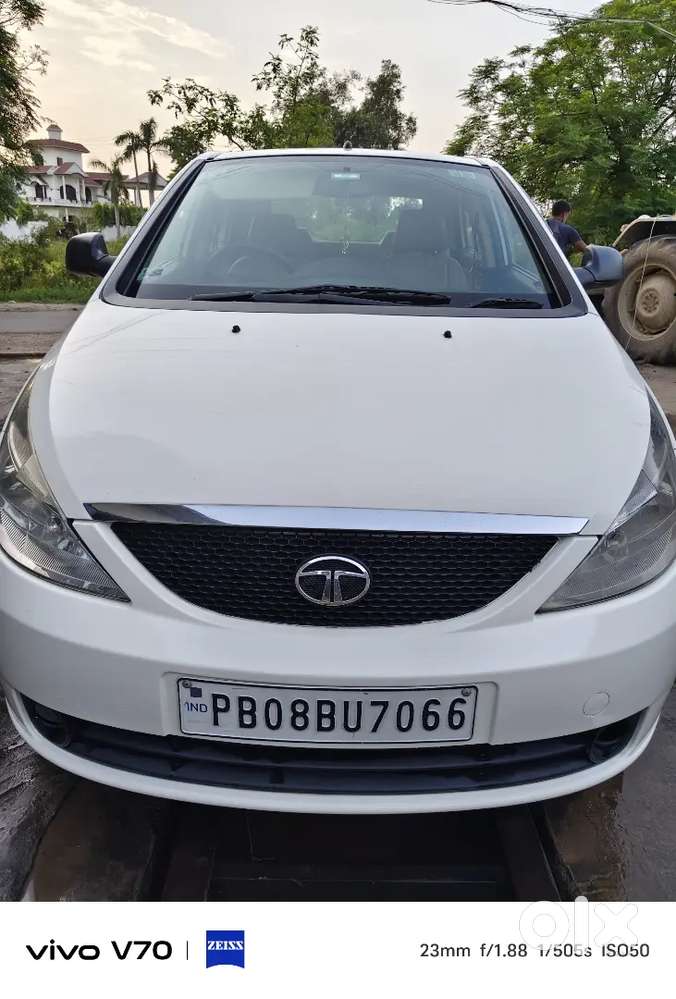 Tata Indica Vista Terra 2011