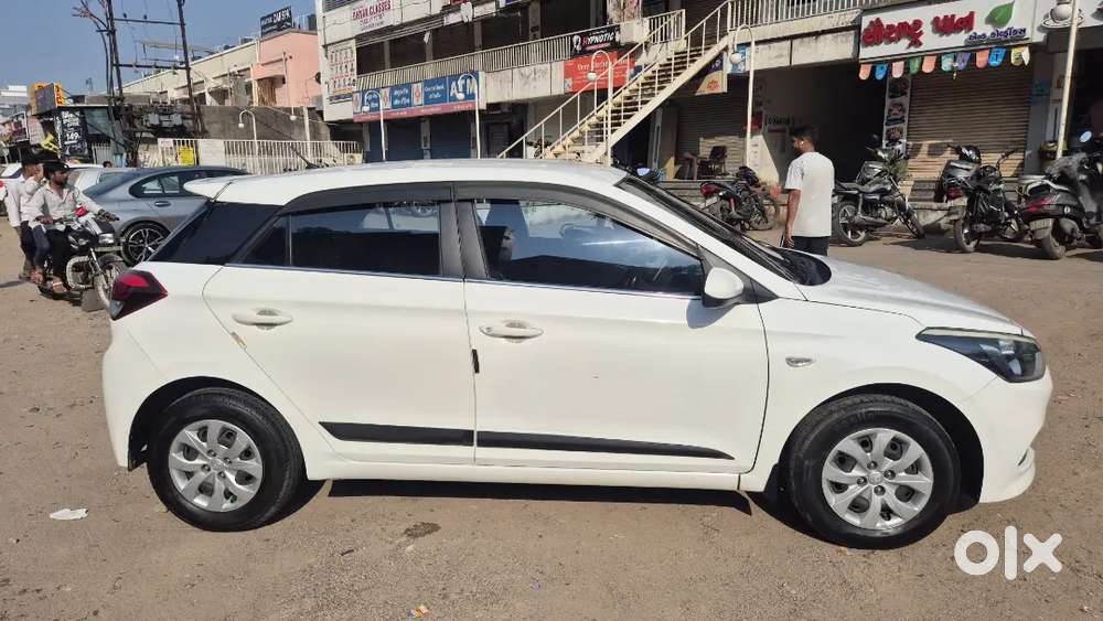 Hyundai I20 Magna Petrol 2016